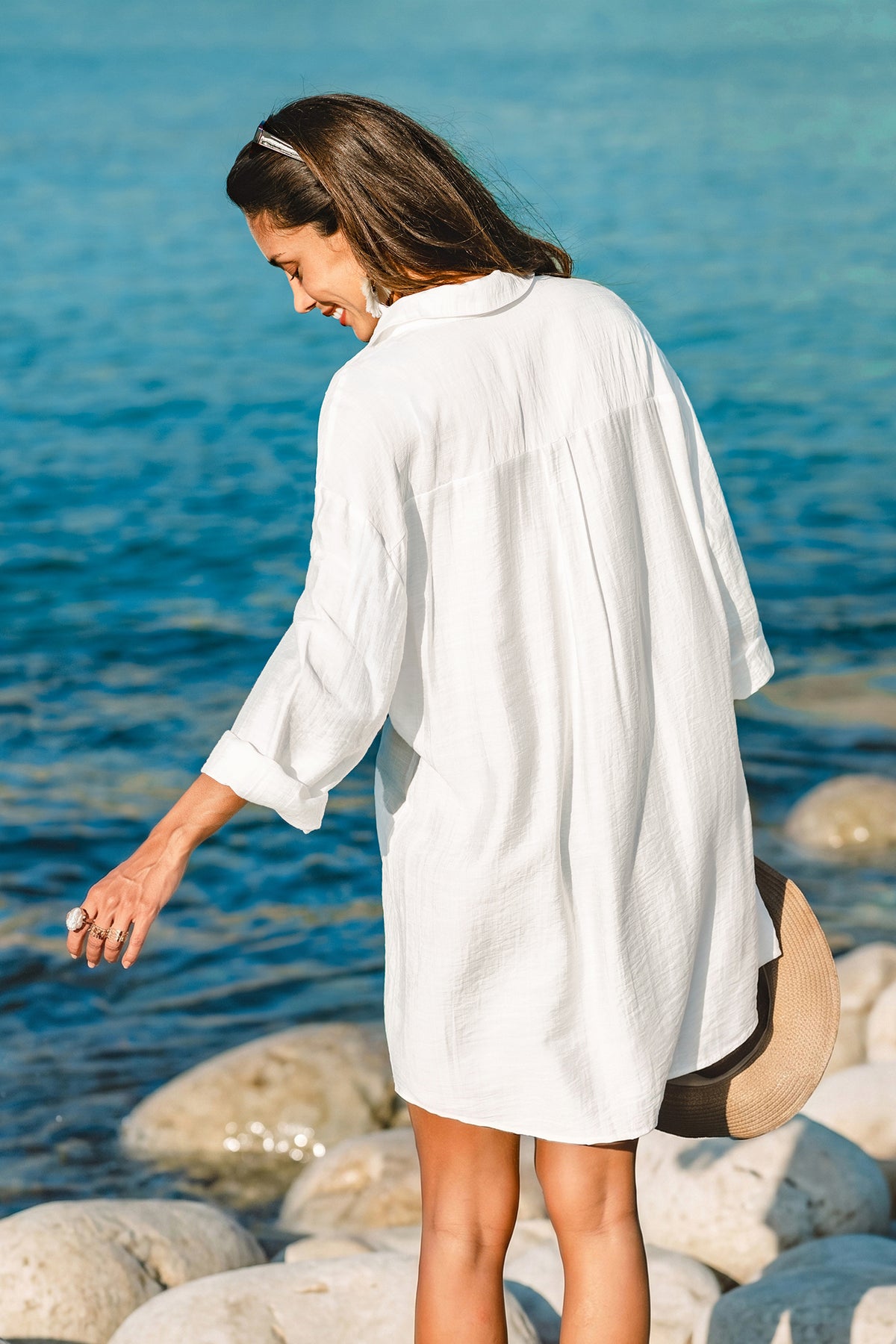 Robe cover up sans manches à col chemise courte