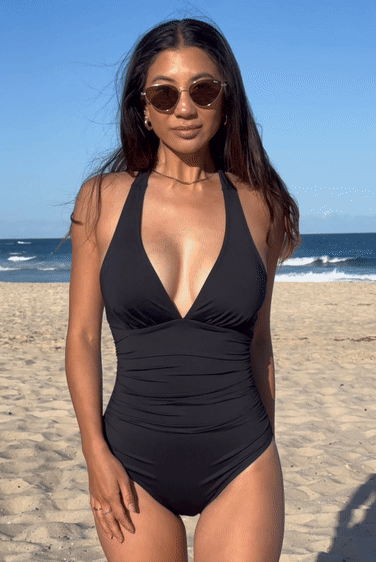 Maillot de bain une pièce amincissant à col licou en V
