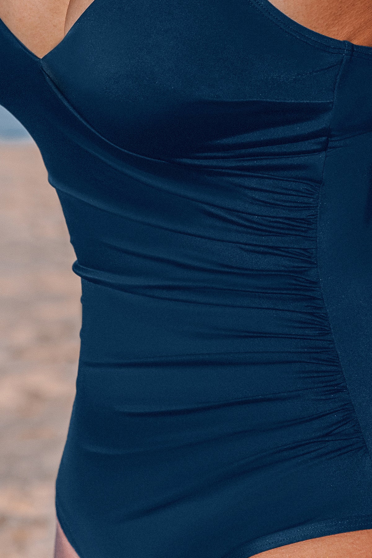 Maillot de bain une pièce menstruel gainant ventre plat +
