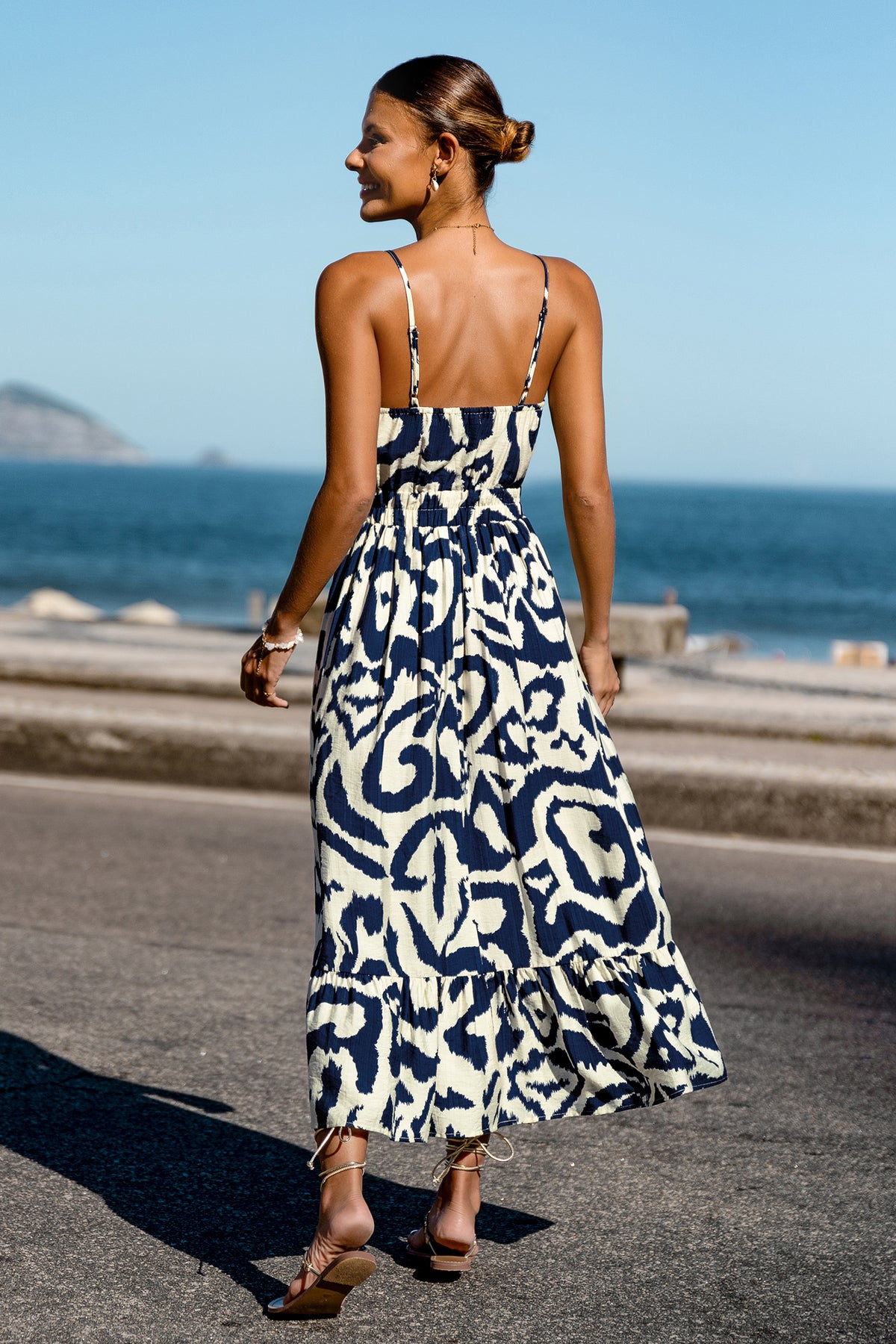 Robe longue imprimé abstrait fluide