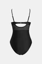 Maillot de bain une pièce en mesh à emballage découpé