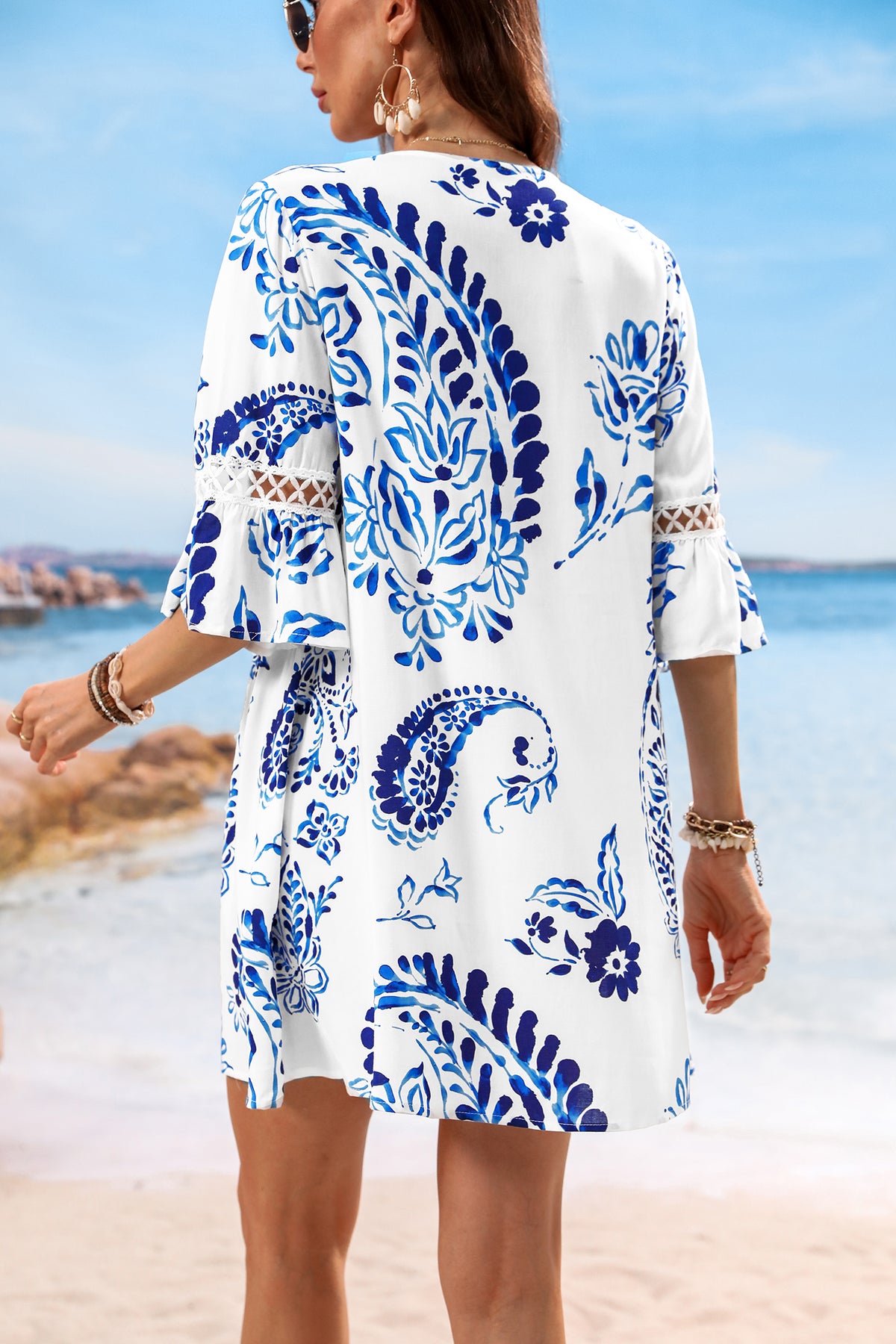 Robe en dentelle à imprimé floral paisley