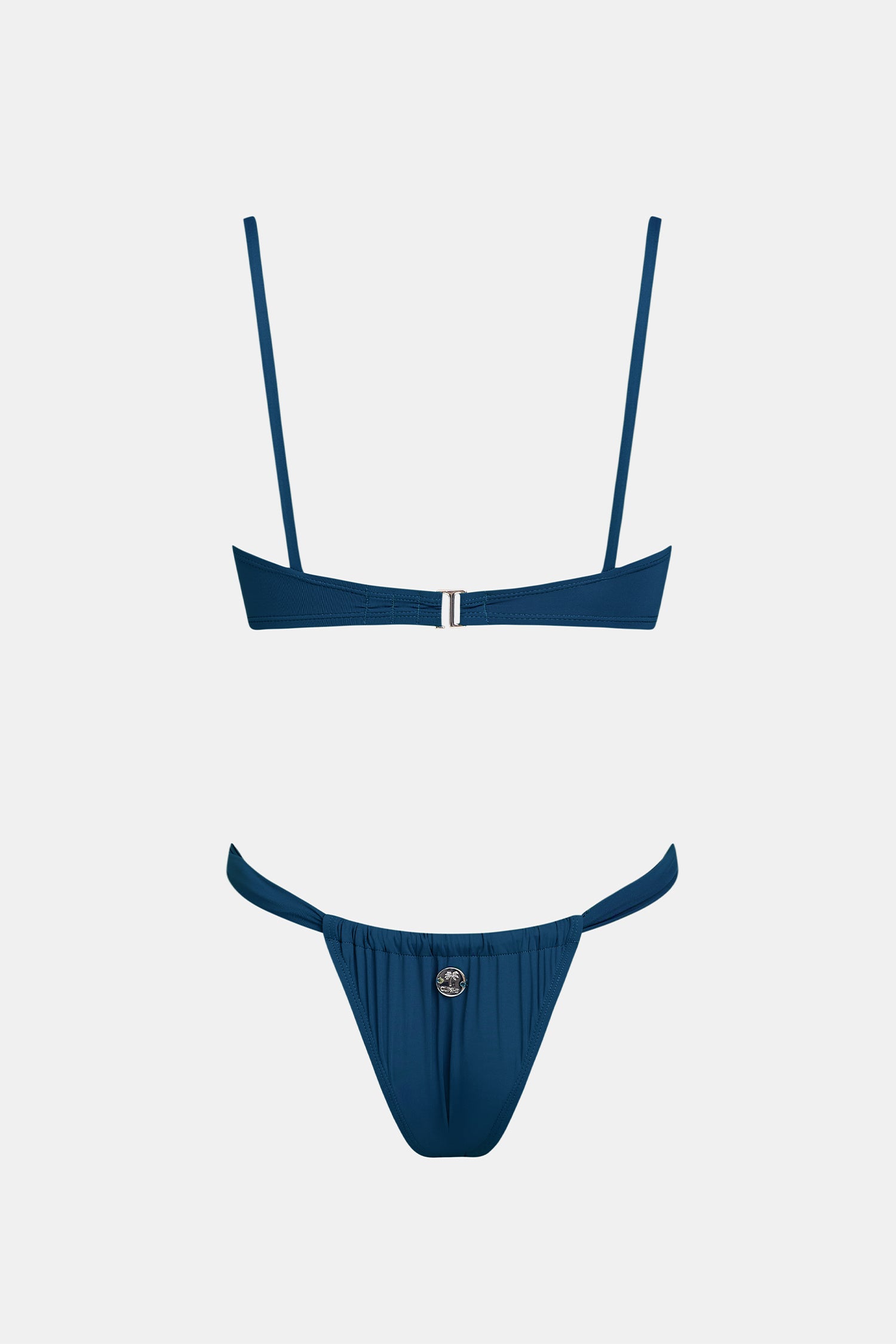 Bikini bleu à col cœur et jambe ultra haute