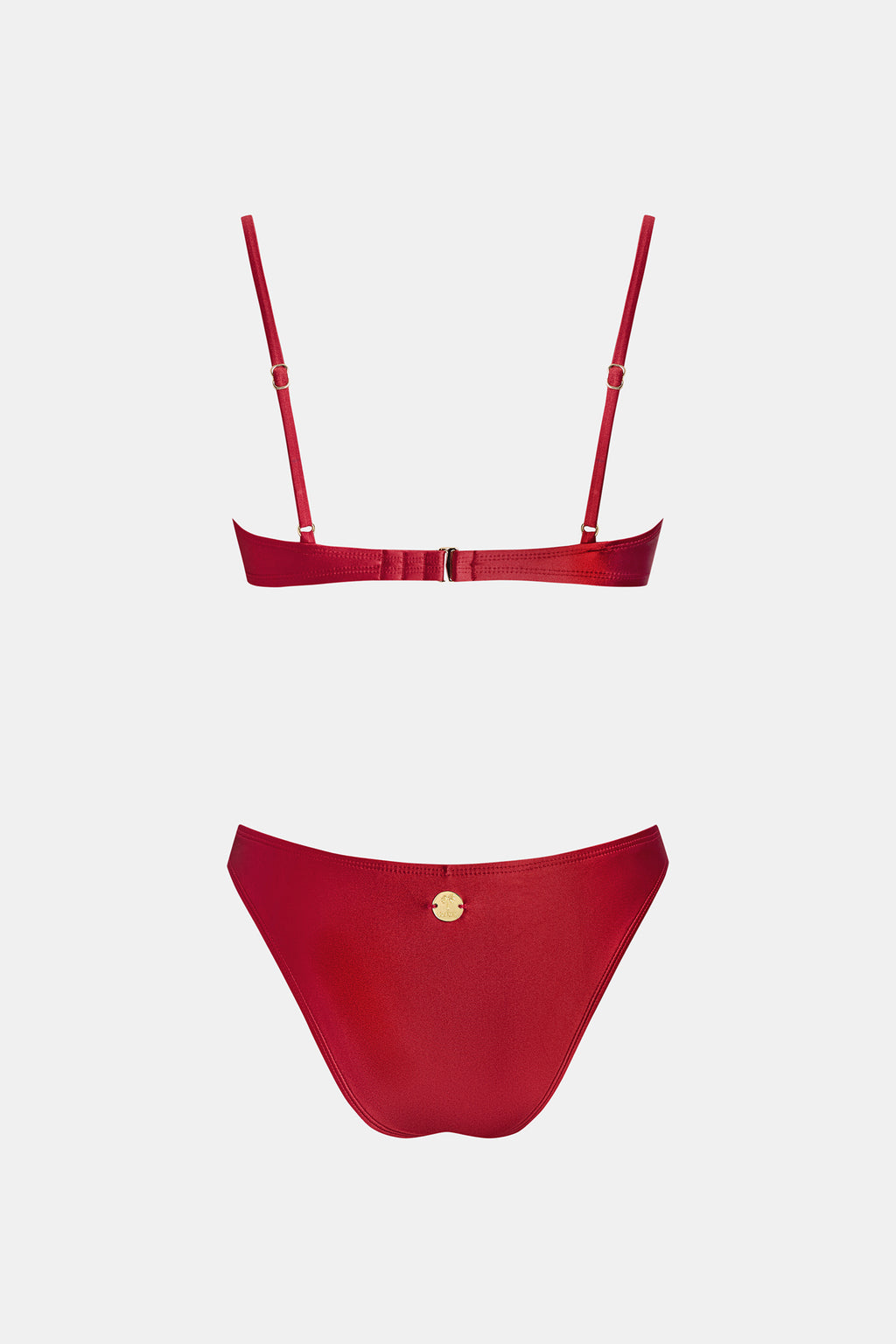Bikini cerise avec paréo
