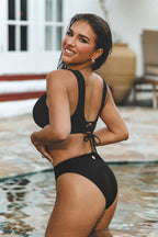 Bikini col carré dos à lacer