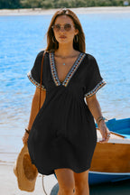 Robe mini en pur coton avec col plongeant et manches courtes