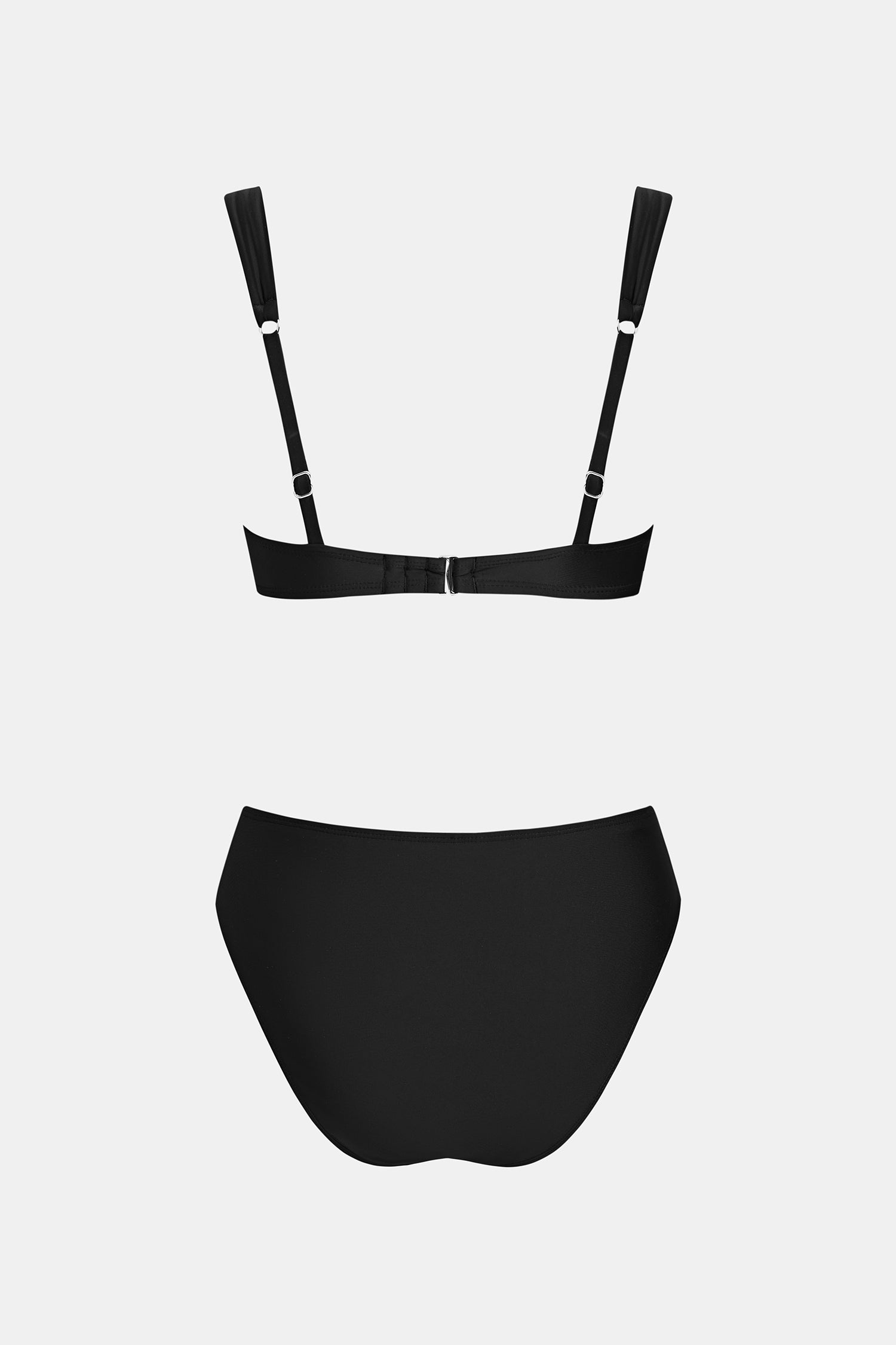 Bikini col cœur et bas échancré