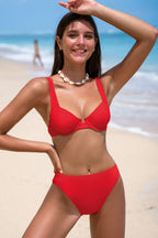 Bikini bretelles ajustables et bas jambe basse
