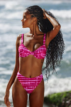 Bikini à col scoop et armatures