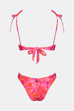 Bikini armature bas ultra échancré