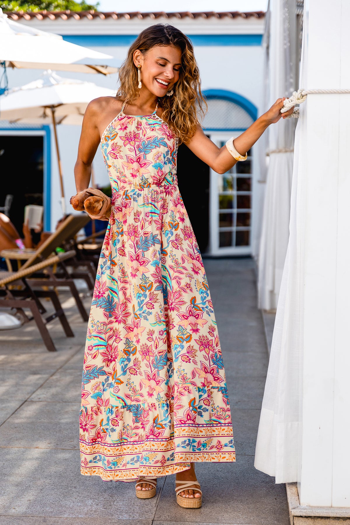 Robe longue fleurie allure estivale