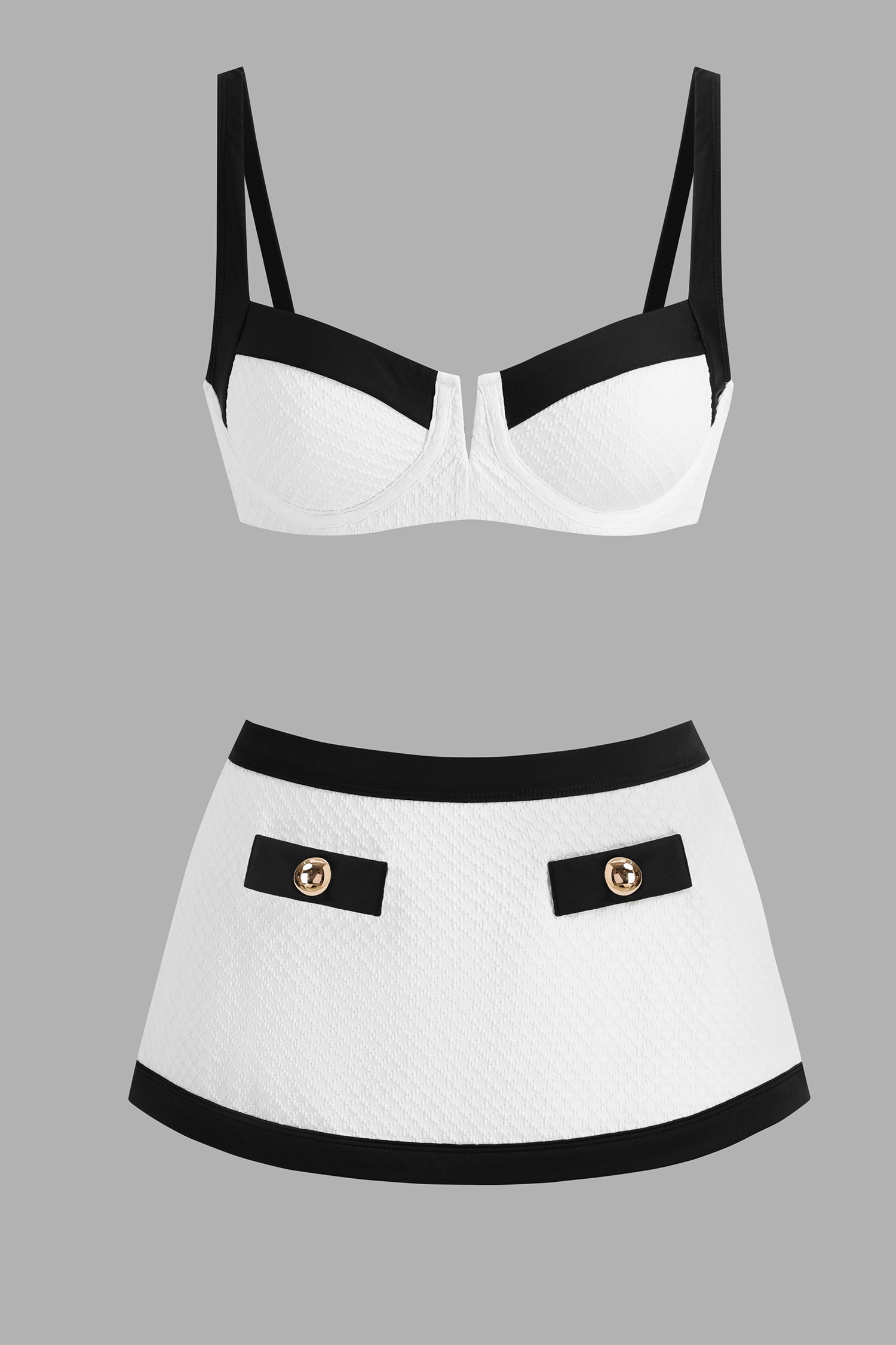 Bikini à armature ave jupe de bain