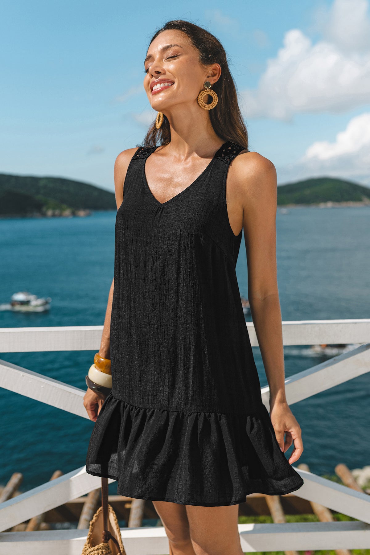 Robe cover up courte volantée