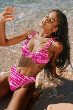 Bikini à col scoop et armatures